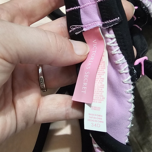 VS PINK SWIM 34D - Picture 2 of 3